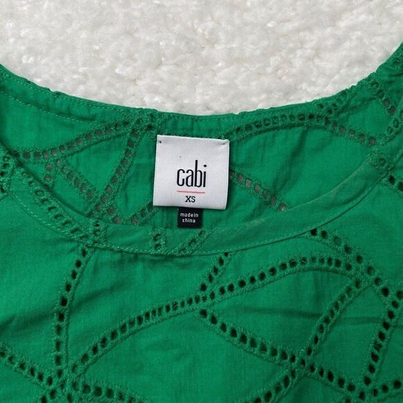 Cabi Gemma Eyelet Tank Top Kelly Green - Picture 4 of 9
